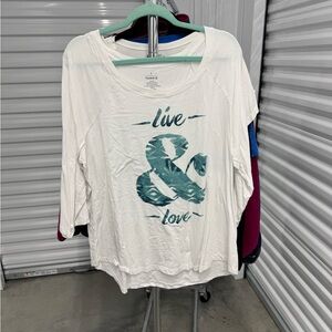 Torrid | Live & Love Graphic Tee | size 3